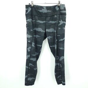 Athleta Camo Contender 7/8 Tight Legging L Powerlift Black/Gray Camo